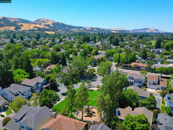 $1,275,000 | 34 Elmwood Drive, San Ramon, CA 94583