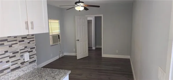 $1,025 | 3832 46th Avenue North, Unit B, St. Petersburg, FL 33714