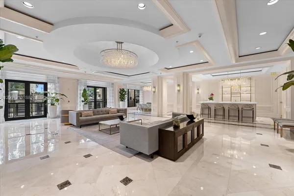 $14,000 | 3400 Southwest 27th Avenue, Unit 201, Miami, FL 33133