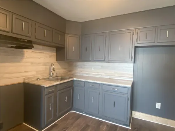 $850 | 201 Irving Avenue, Latrobe, PA 15650