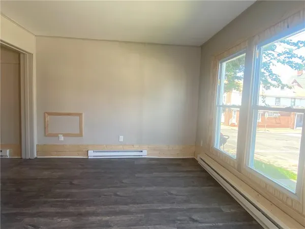 $850 | 201 Irving Avenue, Latrobe, PA 15650