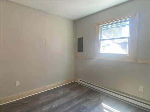 $850 | 201 Irving Avenue, Latrobe, PA 15650