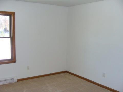 6744 South Tripp Road Osseo, MI 49266 - Photo 8 of 9 930485-7.JPG