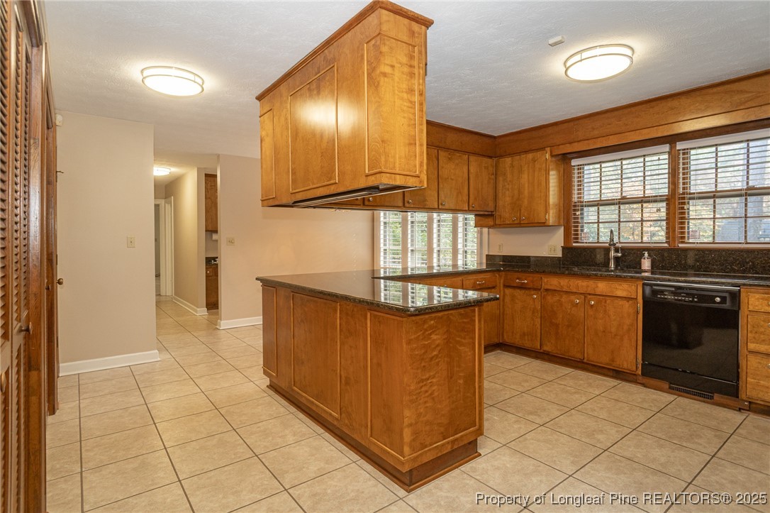 2521 Morganton Road Fayetteville, NC 28303 - Photo 20 of 50 Gallery Image 20