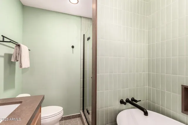 $649,900 | 6022 North 10th Way, Phoenix, AZ 85014