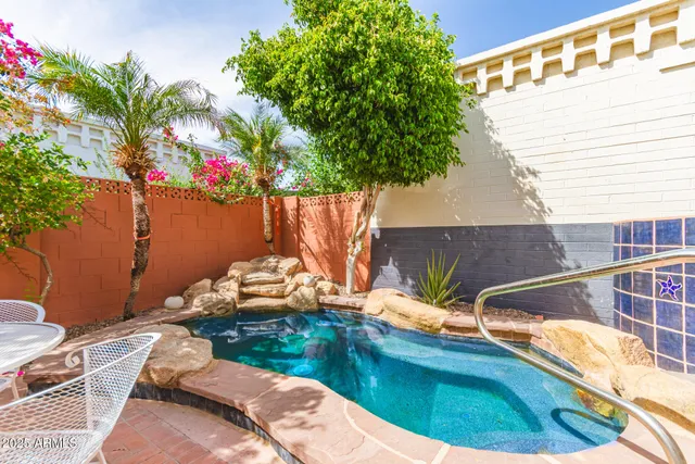 $649,900 | 6022 North 10th Way, Phoenix, AZ 85014