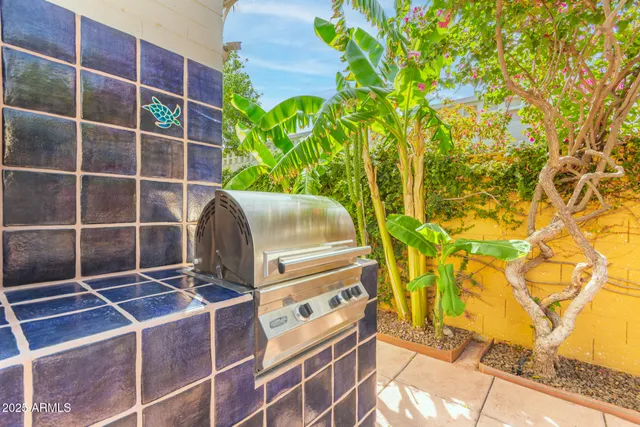 $649,900 | 6022 North 10th Way, Phoenix, AZ 85014