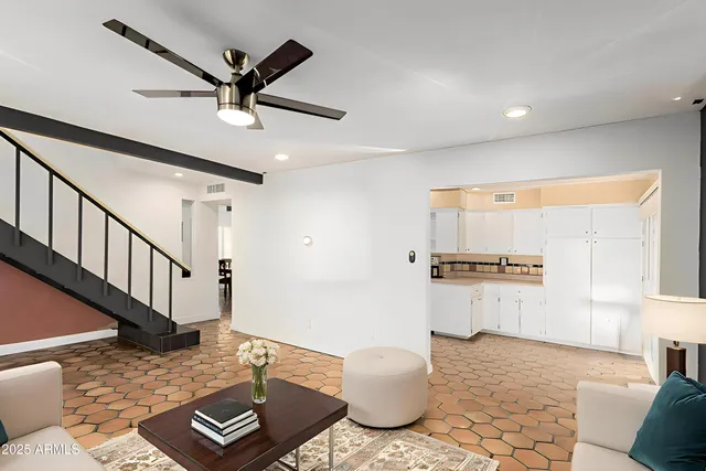 $649,900 | 6022 North 10th Way, Phoenix, AZ 85014