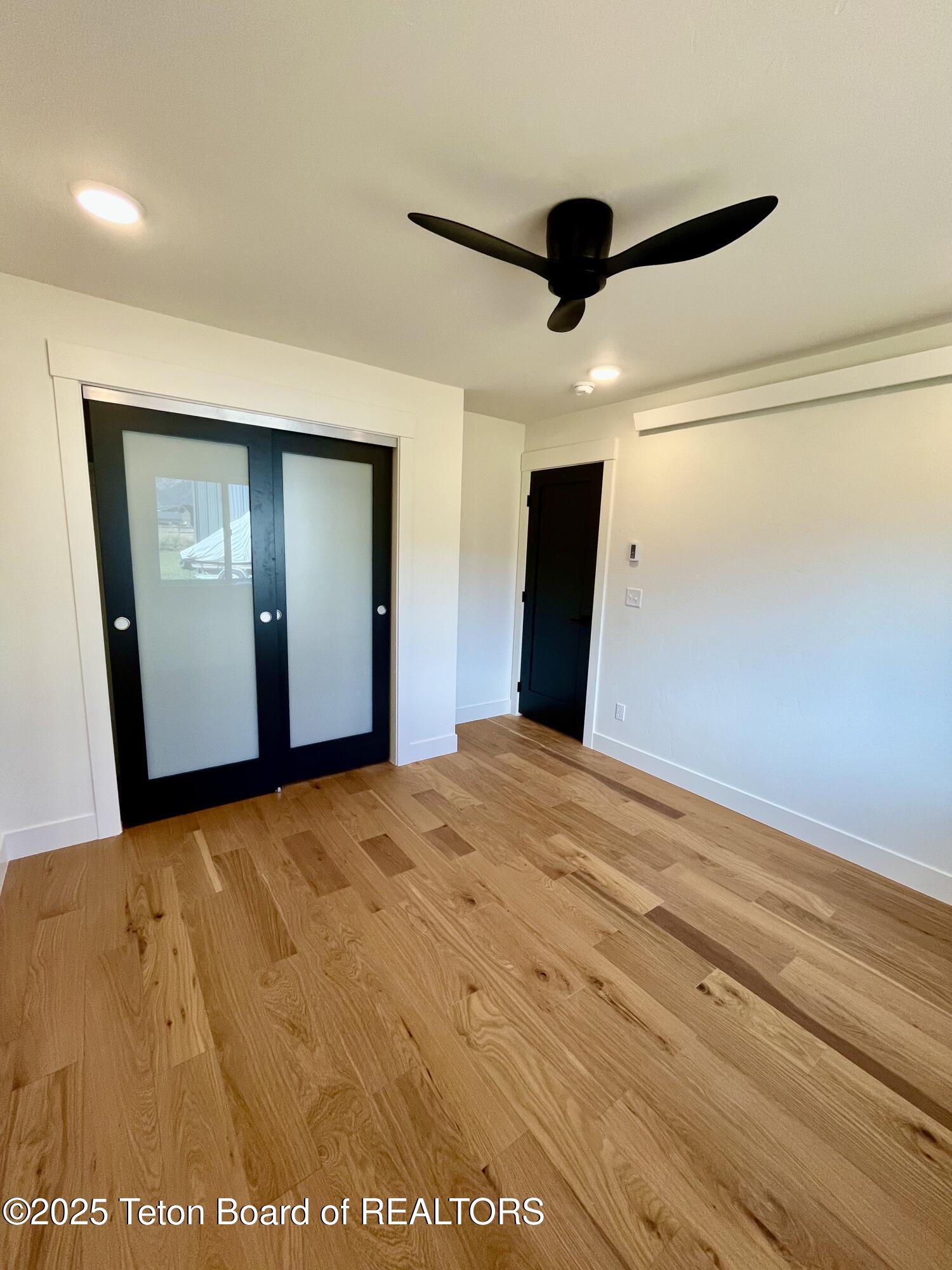 137 Little Greys Loop Etna, WY 83118 - Photo 15 of 29 IMG_5225