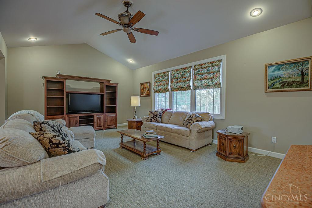 1850 South Weaver Road Okeana, OH 45053 - Photo 7 of 42