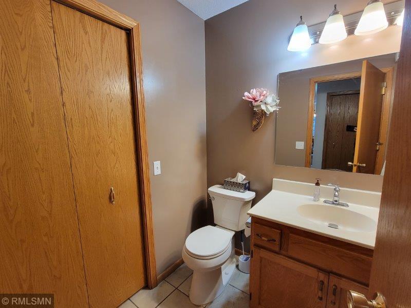 1601 Geske Road Chaska, MN 55318 - Photo 8 of 13 Gallery Image 8