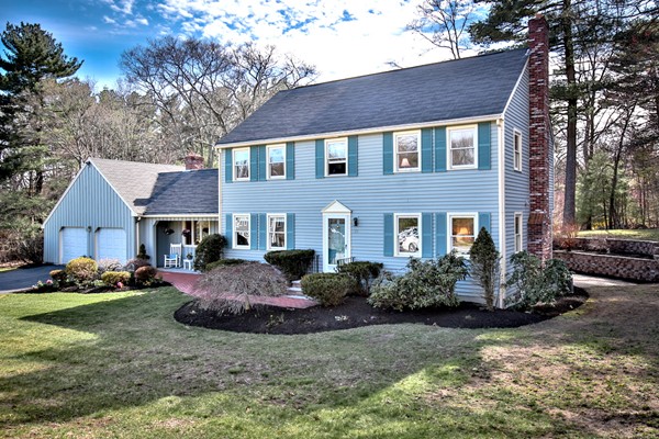 25 Country Club Road North Reading, MA 01864 - Photo 1 of 30 Gallery Image 1