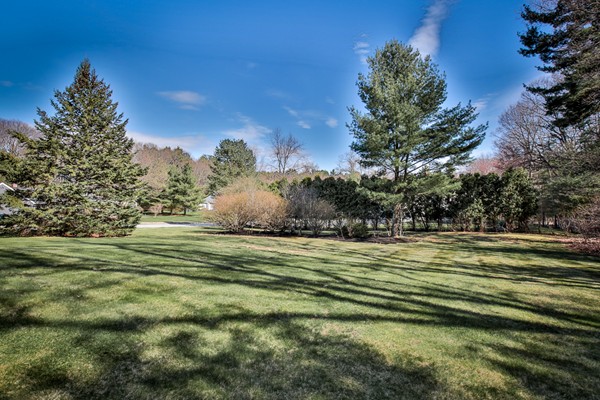 25 Country Club Road North Reading, MA 01864 - Photo 3 of 30 Gallery Image 3