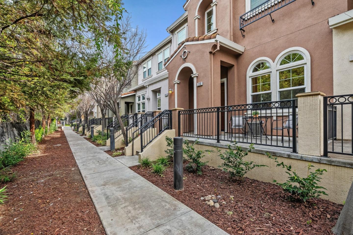 2382 Winepol Loop San Jose, CA 95125 - Photo 3 of 36