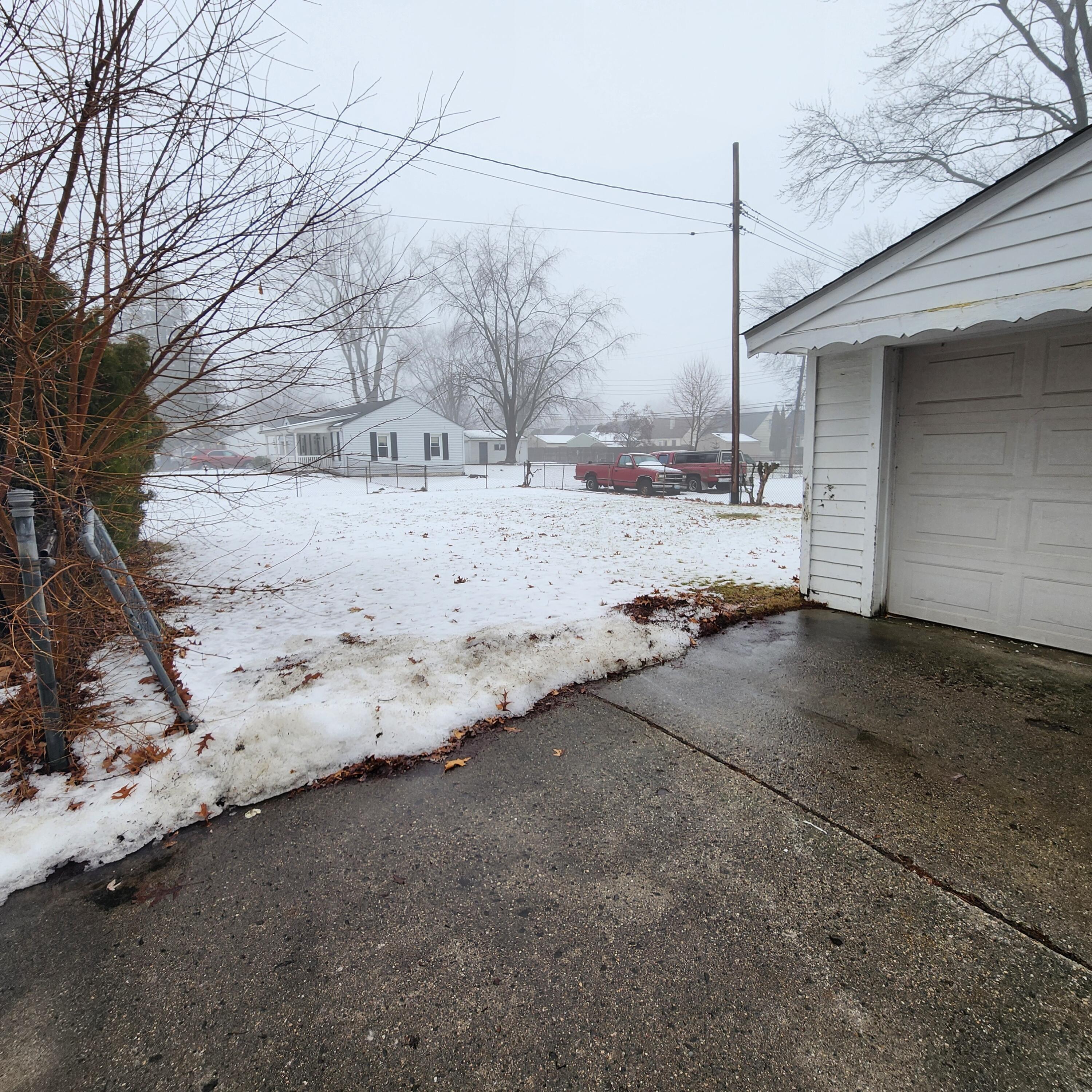 25978 Superior Road Taylor, MI 48180 - Photo 3 of 18 20240125_111225