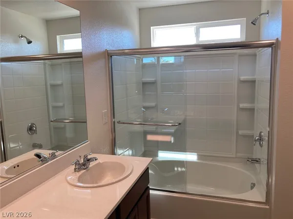 $2,600 | 8423 Vulturo Avenue, Las Vegas, NV 89149