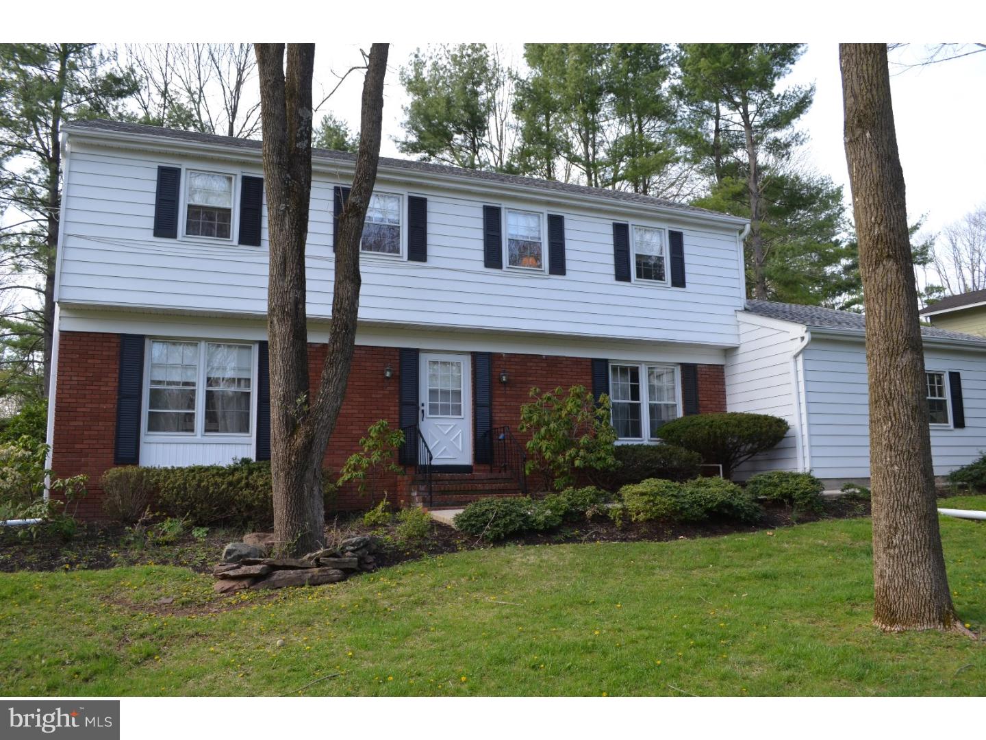 20 Seven Oaks Lane Ewing, NJ 08628 - Photo 1 of 15 Exterior Front