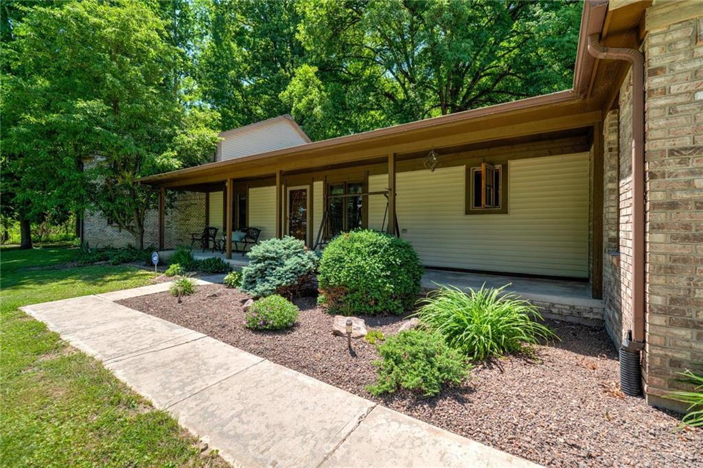 11380 Lake Valley Road Monrovia, IN 46157 - Photo 4 of 55 Gallery Image 4