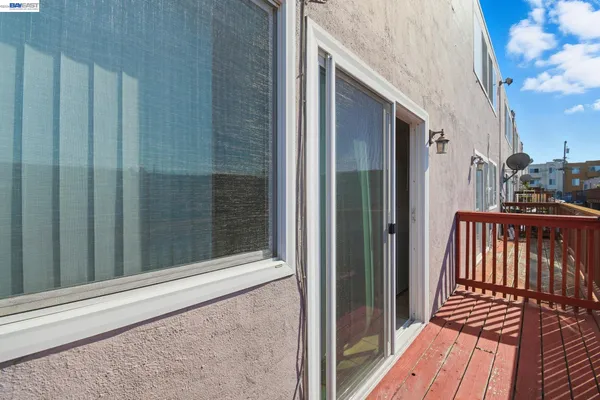 $499,888 | 576 Sylvan Street, Unit 20, Daly City, CA 94014