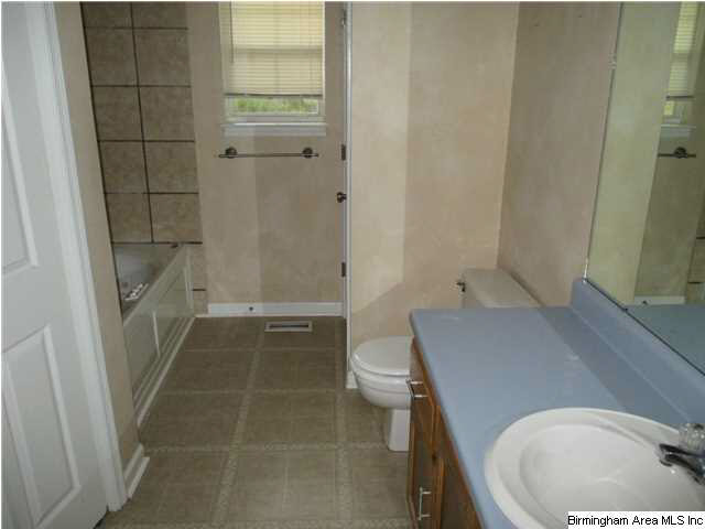 184 Hayden Springs Road Hayden, AL 35079 - Photo 5 of 22 Gallery Image 5