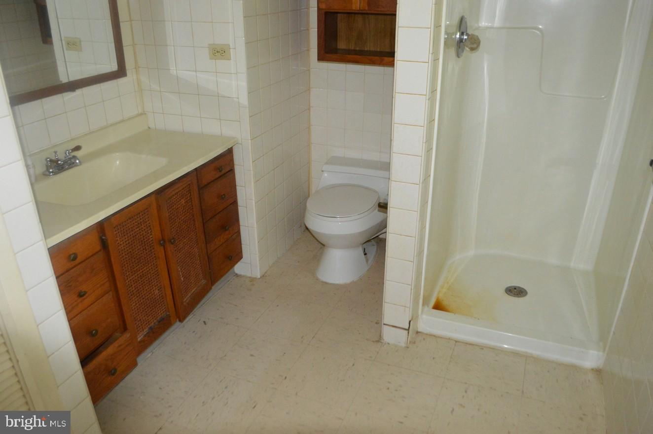 3 Cove Road Penns Grove, NJ 08069 - Photo 12 of 13 Gallery Image 12