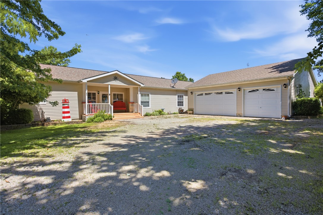 9 Oak Point Neoga, IL 62447 - Photo 1 of 32