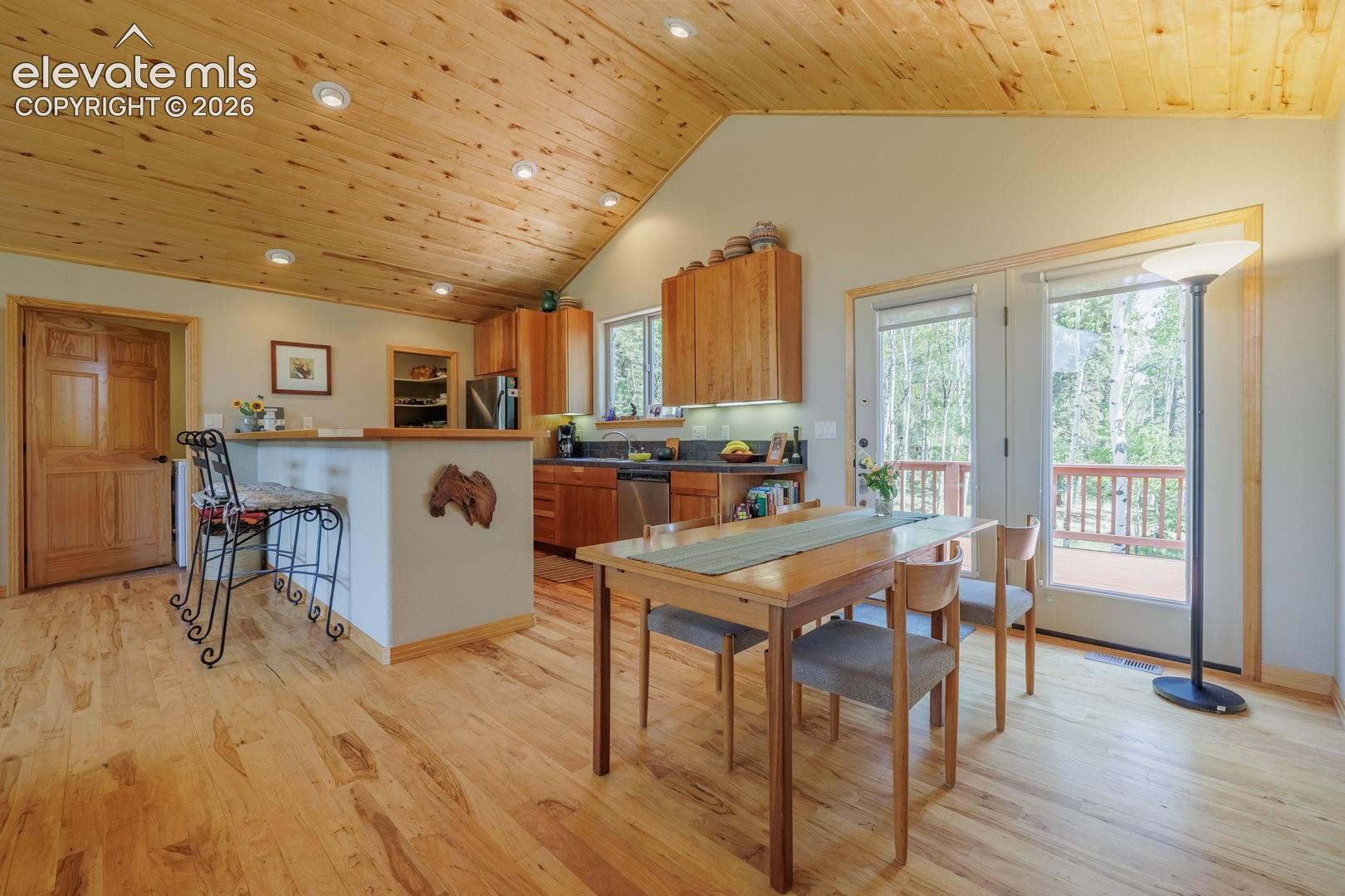 392 Aspen Village Road Divide, CO 80814 - Photo 11 of 43 Gallery Image 11