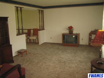 1320 Ridgewood Lane Bluffton, IN 46714 - Photo 2 of 6 Gallery Image 2