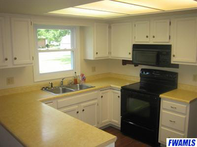 1320 Ridgewood Lane Bluffton, IN 46714 - Photo 6 of 6 Gallery Image 6