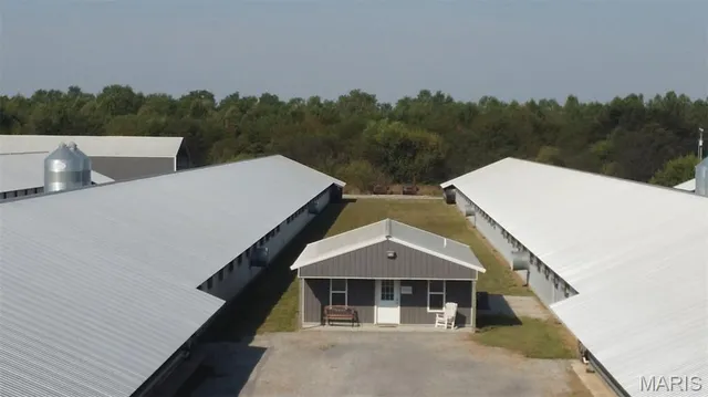 $1,250,000 | 371 County Highway, Sikeston, MO 63801