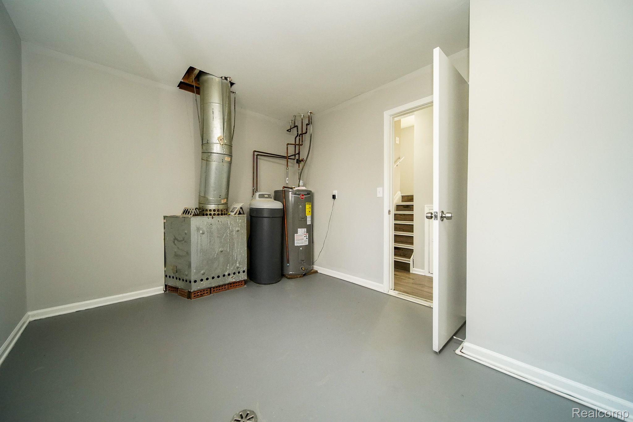 3890 Mason Road Howell, MI 48843 - Photo 33 of 62 Gallery Image 33