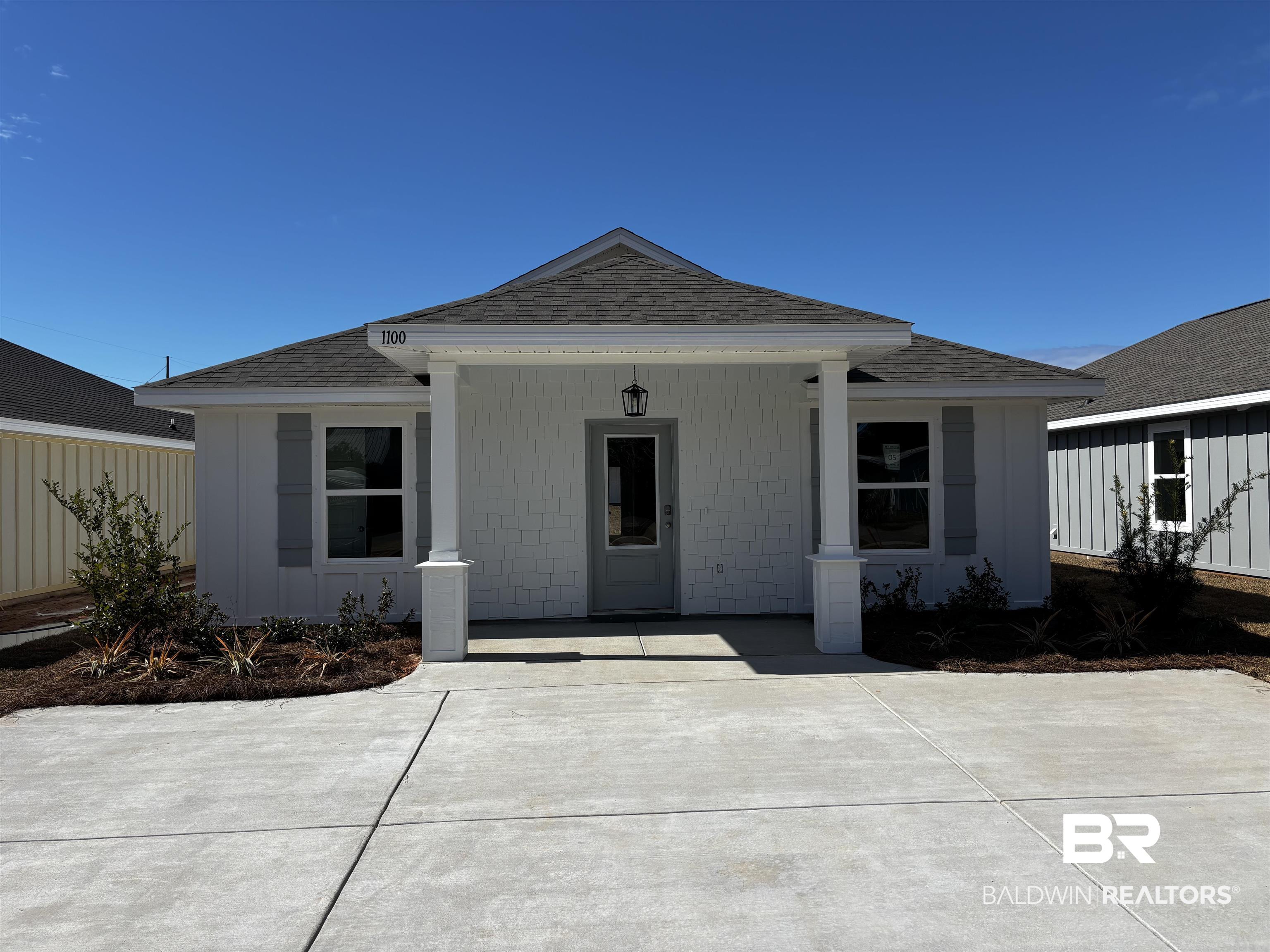 1100 South Bay Street Foley, AL 36535 - Photo 2 of 35