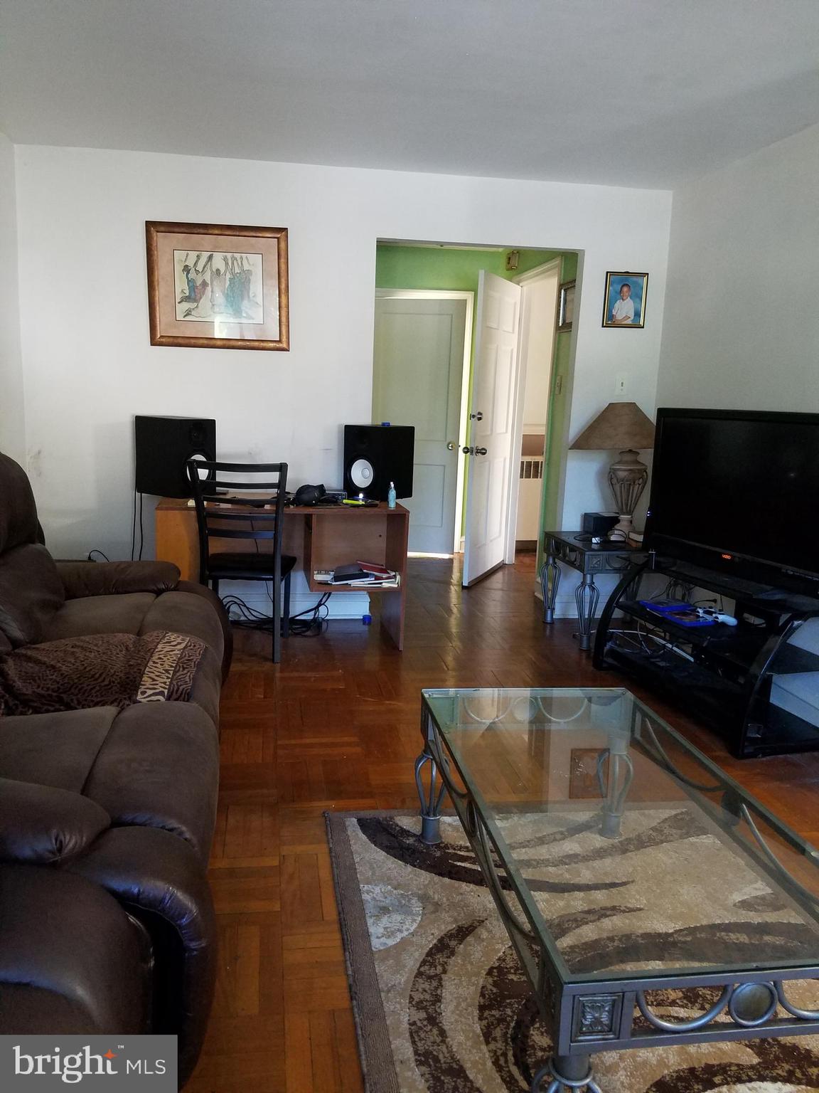 912 Vernon Road Philadelphia, PA 19150 - Photo 15 of 27 Gallery Image 15