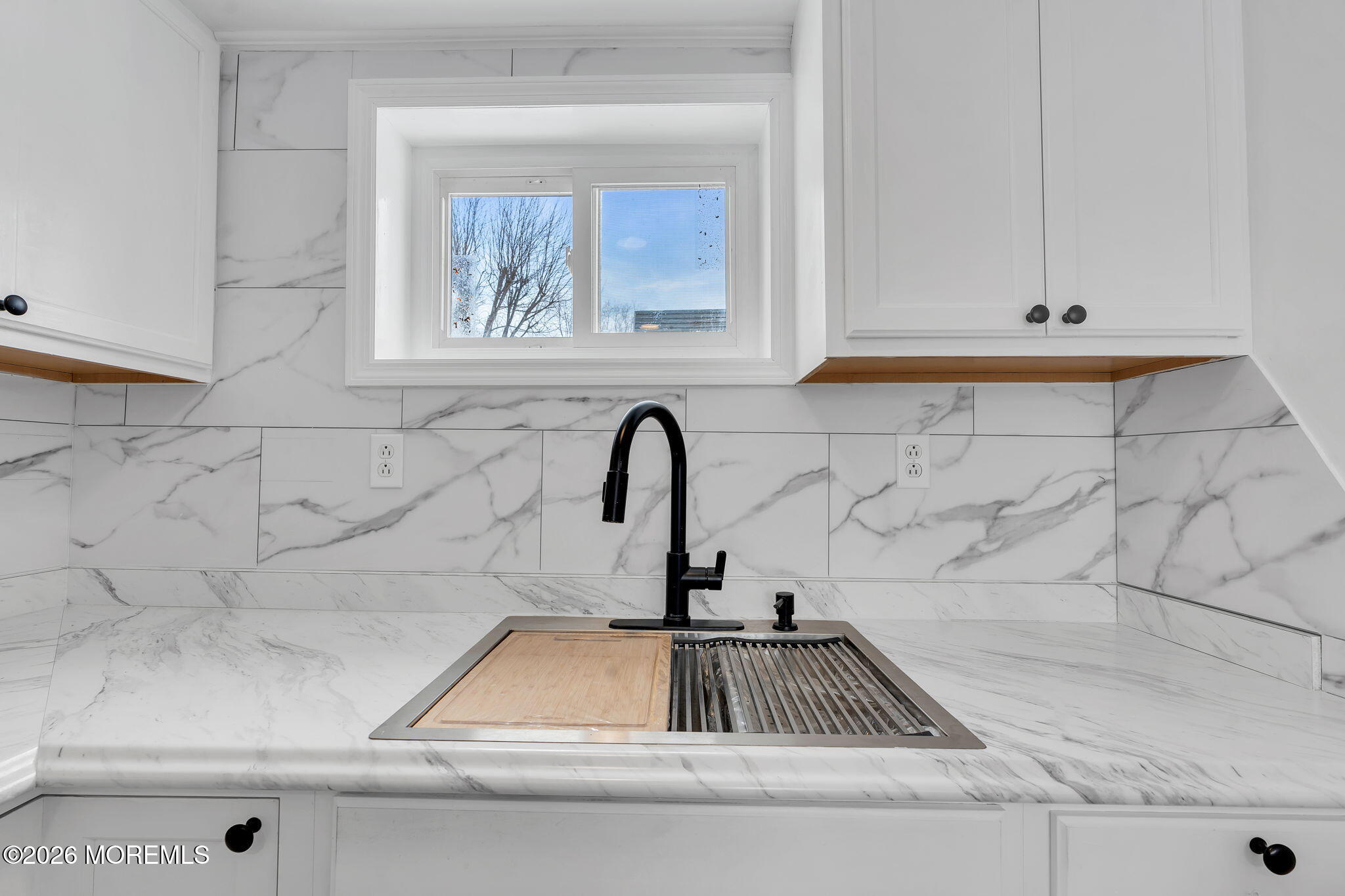 12 Main Street, Unit B Englishtown, NJ 07726 - Photo 14 of 29 17-web-or-mls-DSC05801