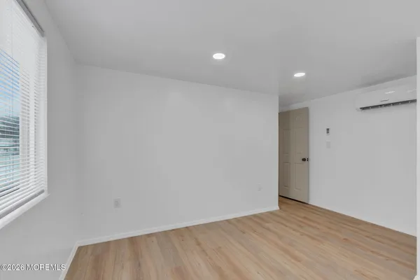 $2,750 | 12 Main Street, Unit B, Englishtown, NJ 07726