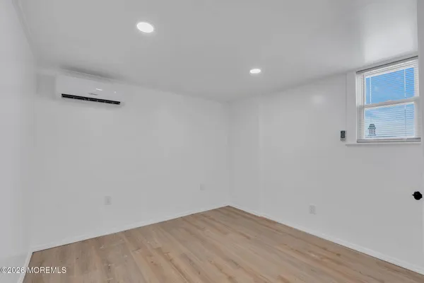 $2,750 | 12 Main Street, Unit B, Englishtown, NJ 07726