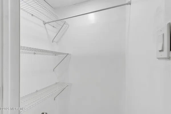 $2,900 | 12 Main Street, Unit B, Englishtown, NJ 07726