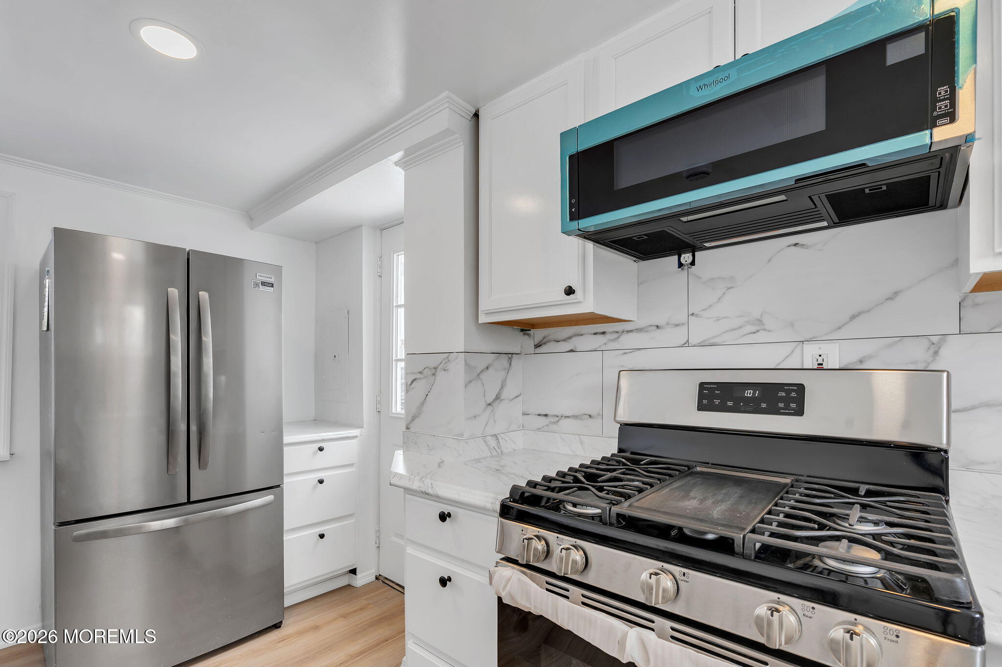 12 Main Street, Unit B Englishtown, NJ 07726 - Photo 6 of 29 19-web-or-mls-DSC05811