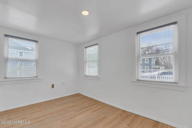 $3,150 | 12 Main Street, Unit B, Englishtown, NJ 07726