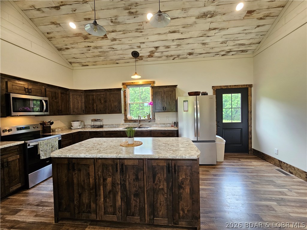 23673 Golden Beach Road Barnett, MO 65011 - Photo 6 of 23