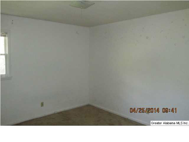 102 Carriage Road Anniston, AL 36206 - Photo 7 of 10