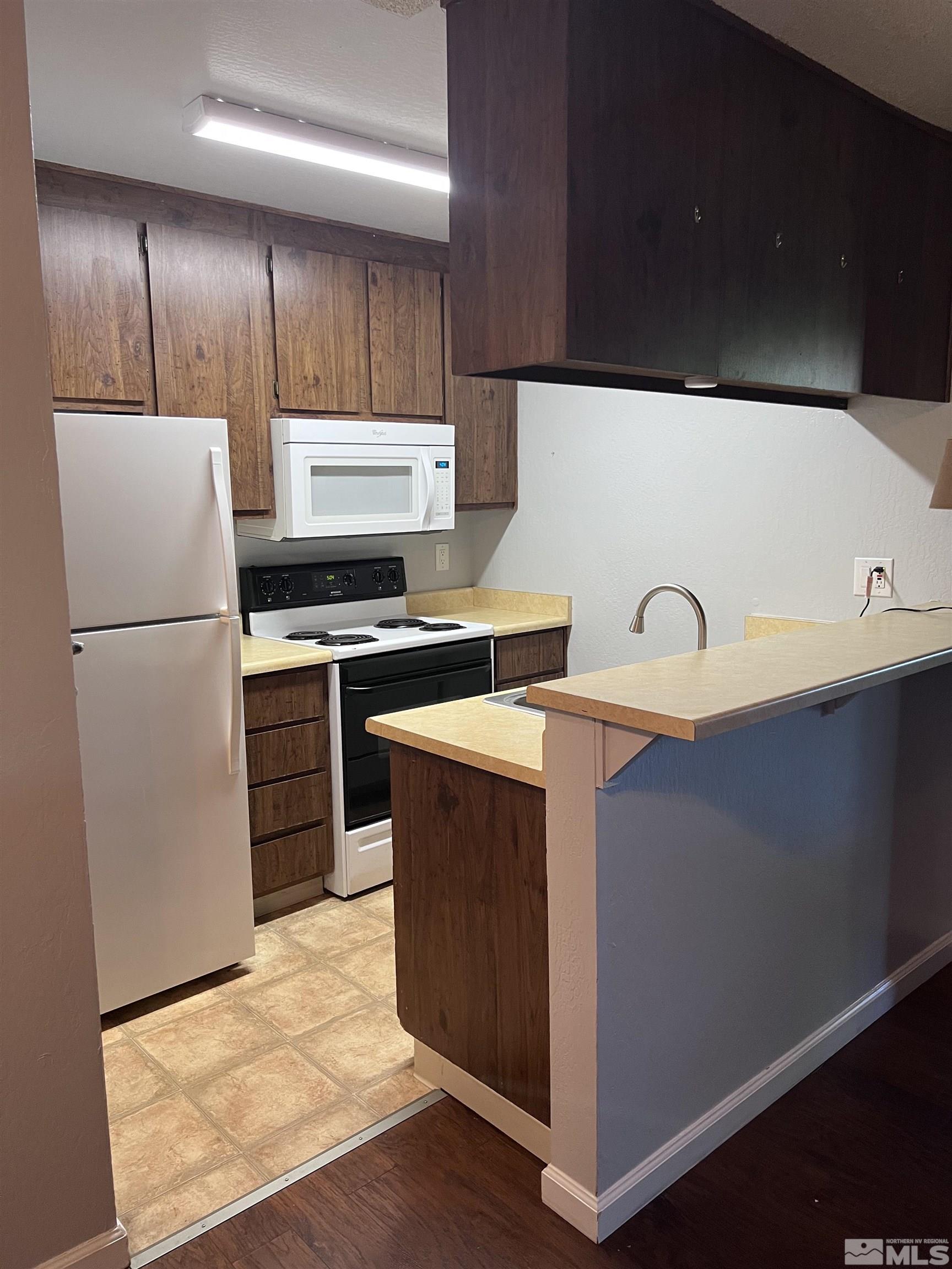 4845 Reggie Road Reno, NV 89502 - Photo 5 of 38 Photo 5