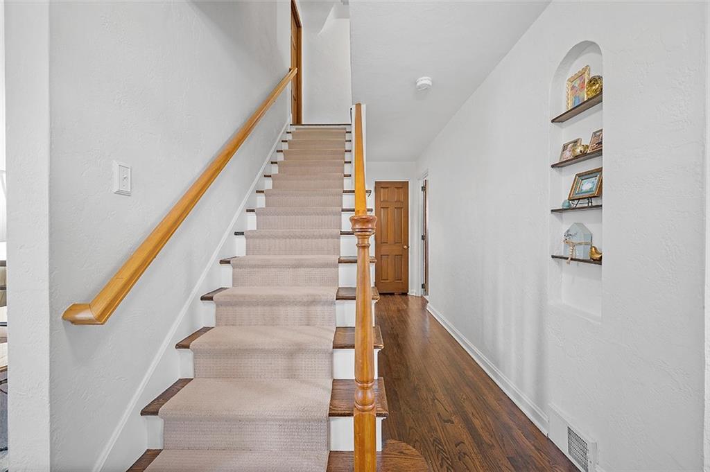 302 Sleepy Hollow Road Pittsburgh, PA 15228 - Photo 19 of 48 Gallery Image 19