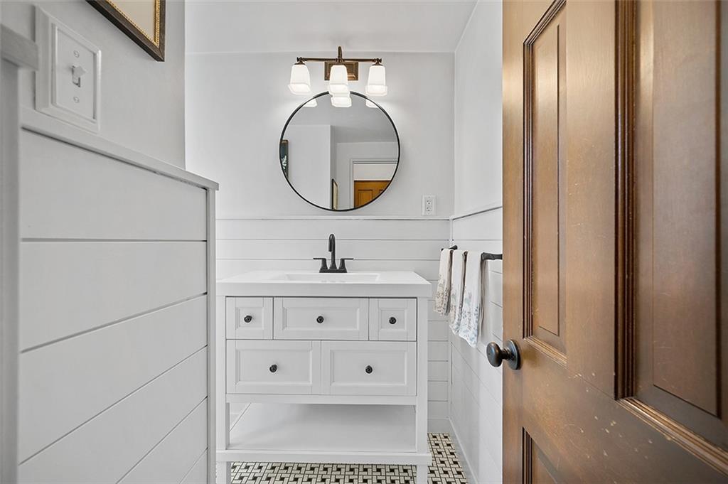 302 Sleepy Hollow Road Pittsburgh, PA 15228 - Photo 32 of 48 Gallery Image 32