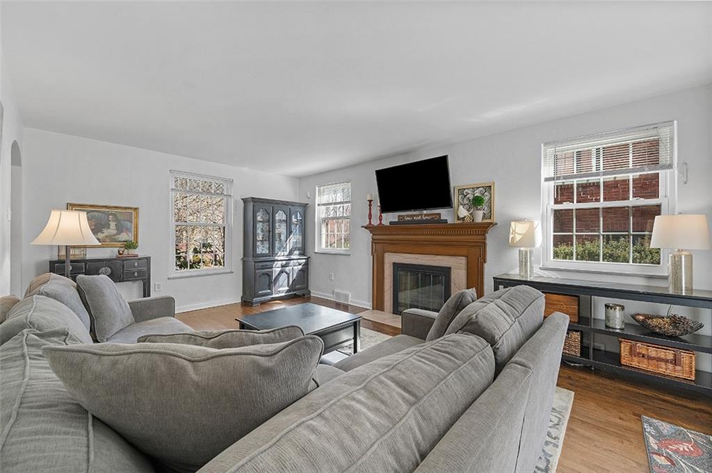 302 Sleepy Hollow Road Pittsburgh, PA 15228 - Photo 5 of 48 Gallery Image 5