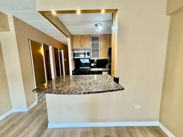 $125,000 | 5616 North Kenmore Avenue, Unit 2E, Chicago, IL 60660