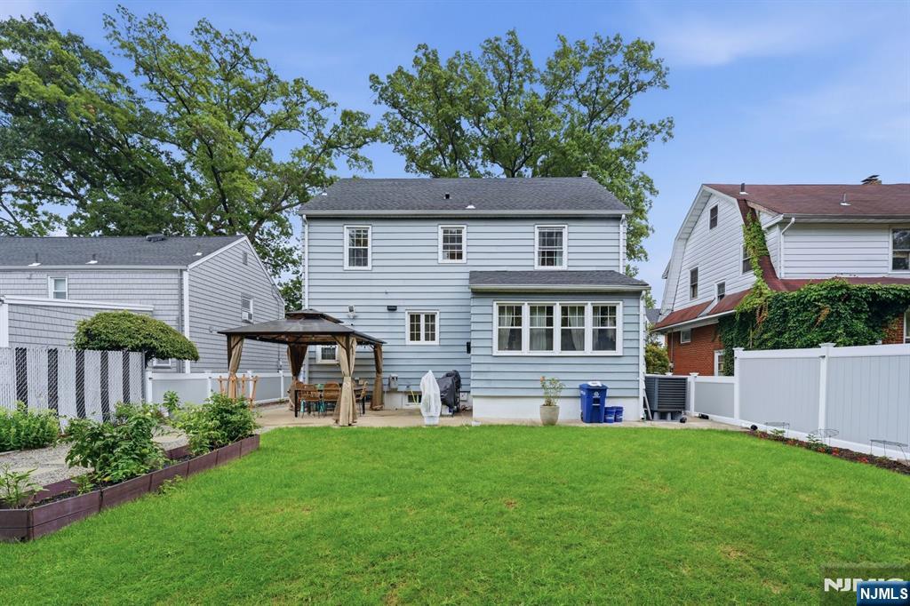 102 Mortimer Avenue Rutherford, NJ 07070 - Photo 39 of 39 Gallery Image 39