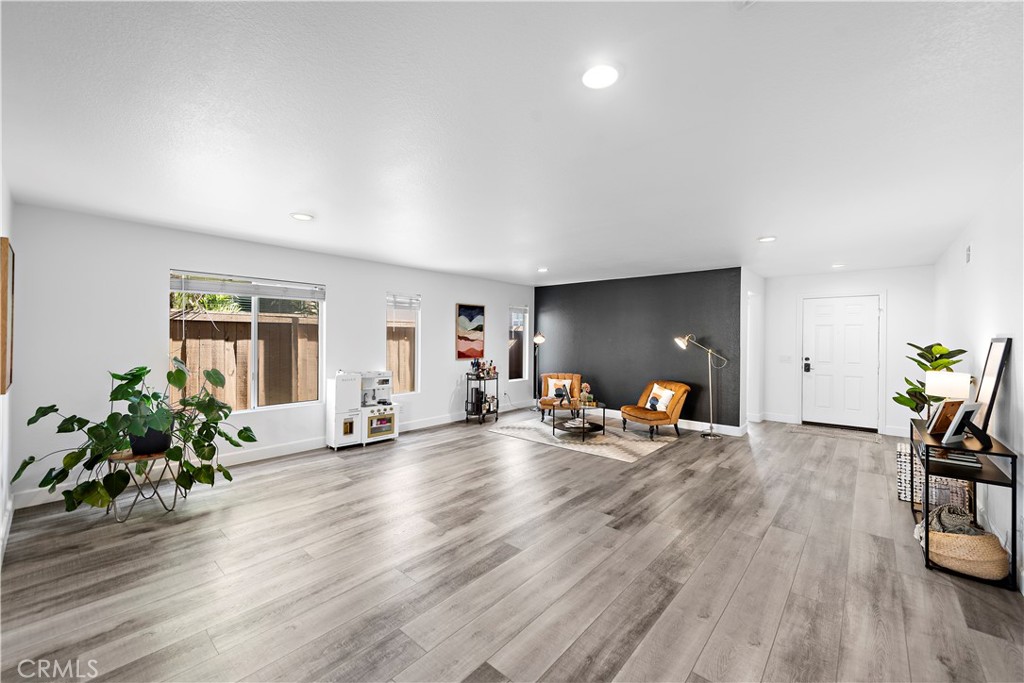 4314 Silver Spring Way Oceanside, CA 92057 - Photo 7 of 49 a view of a livingroom with furniture and a window