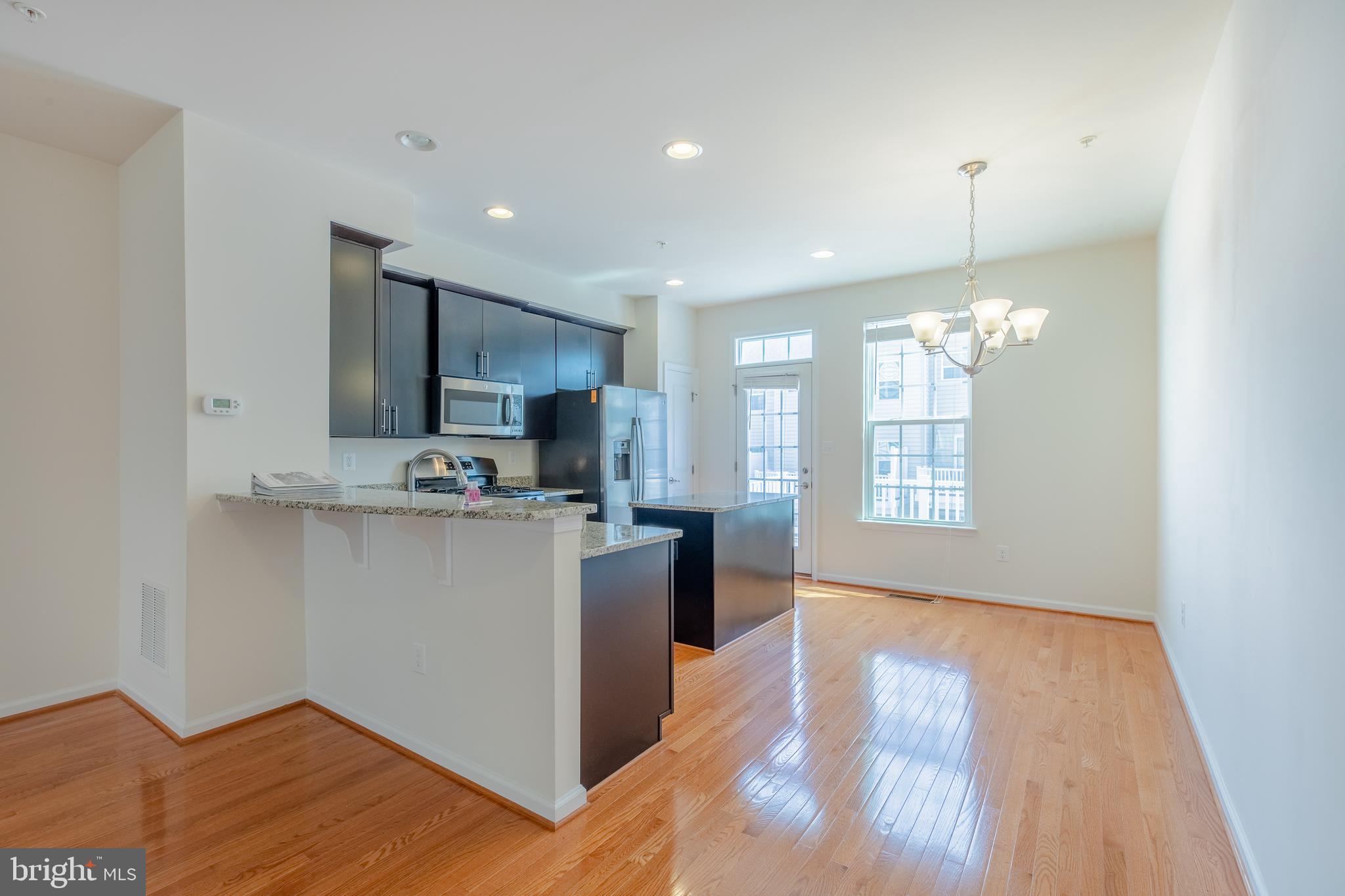 7431 Rigby Place Elkridge, MD 21075 - Photo 6 of 21 Gallery Image 6