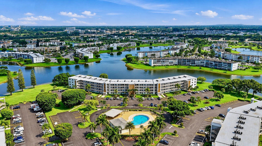 3026 Rexford B Boca Raton, FL 33434 - Photo 14 of 17 IMG_4364